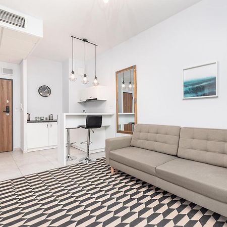 Apartamento Prymasa Tysiaclecia 83A Varsovia Exterior foto
